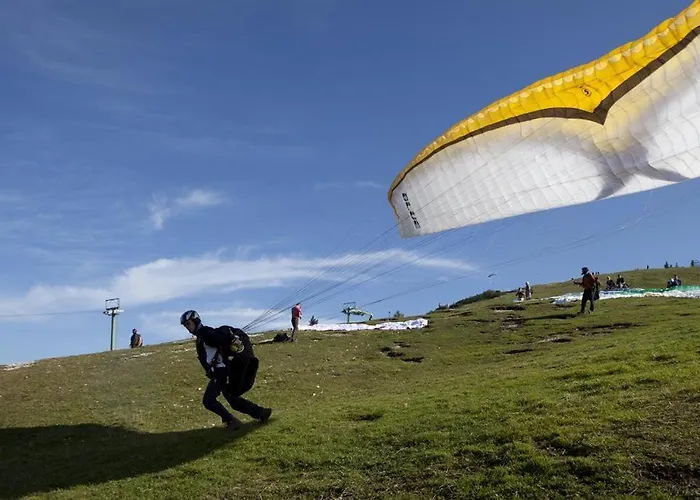 Haus Lindeneck - Erika Schwentner